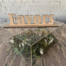 Load image into Gallery viewer, Wood Favors Sign
