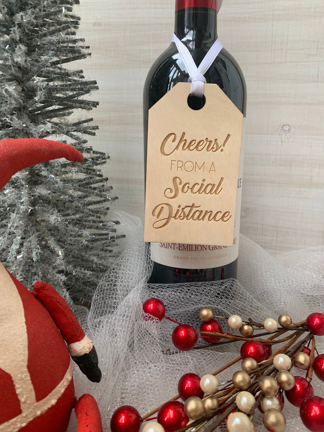 Wooden Wine Tag - Cheers From a Social Distance