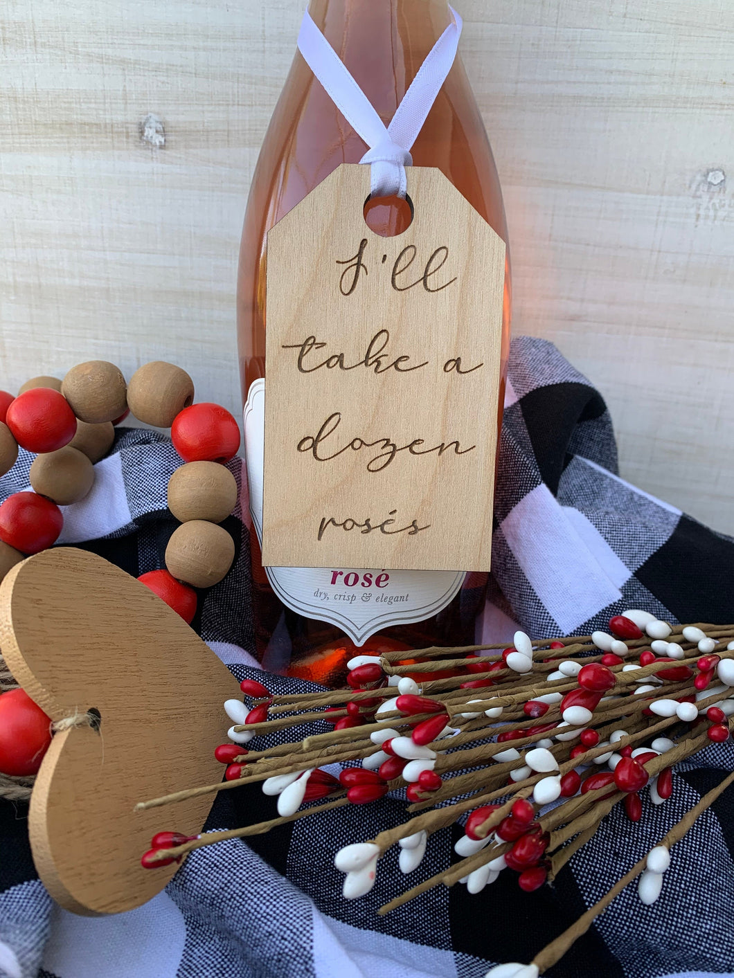 Wooden Wine Tag - Dozen Rose's